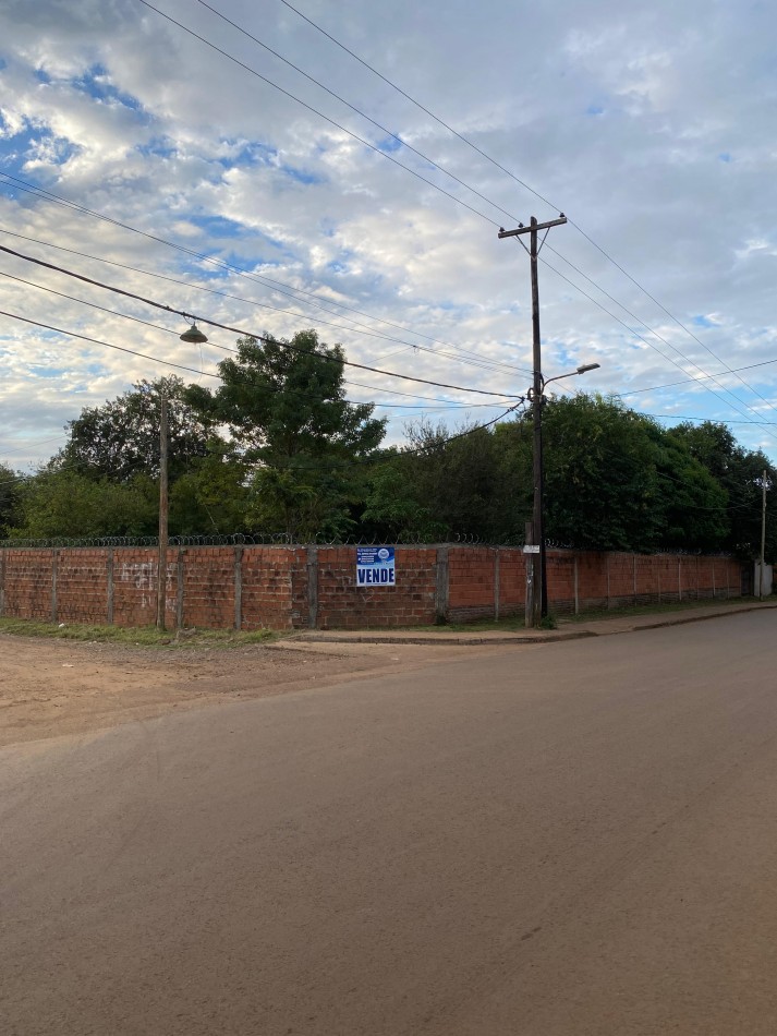 TERRENO EN VENTA EN ESQUINA - GARUPA MNES