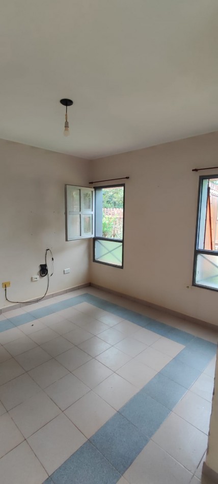 ALQUILER CASA 2 DORMI Z/JAURETCHE Y AV.QUARANTA B° 20 VIVIENDAS 