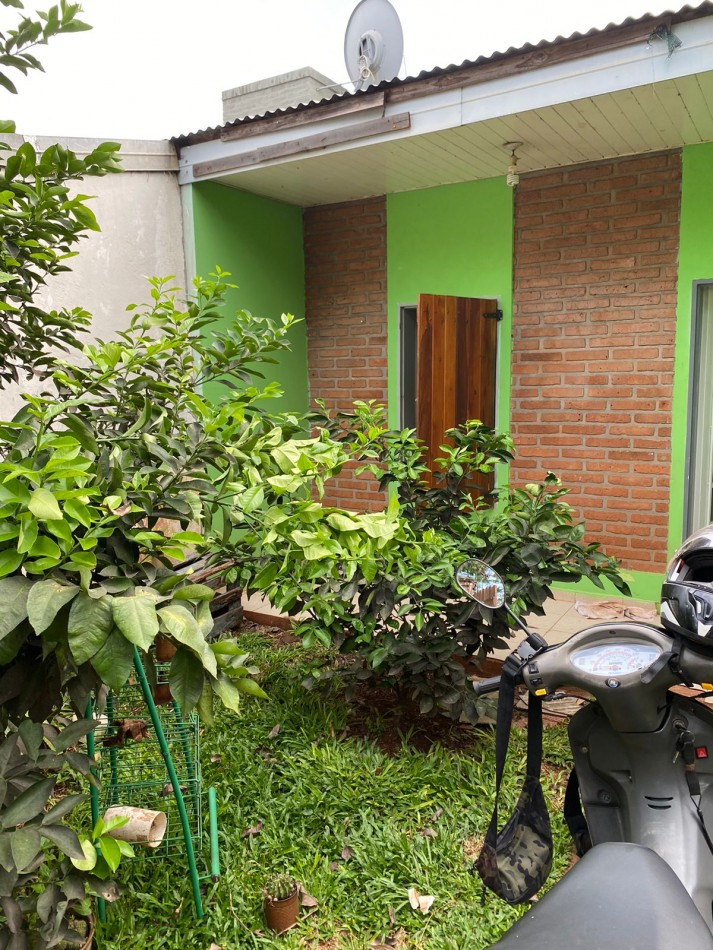 ALQUILER CASA 2 DORMI Z/JAURETCHE Y AV.QUARANTA B° 20 VIVIENDAS 