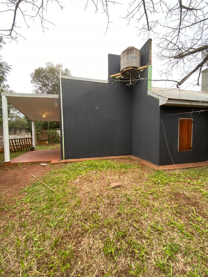 ALQUILA CASA 2 DORMI Z/JAURETCHE Y AV.QUARANTA B° 20 VIVIENDAS 