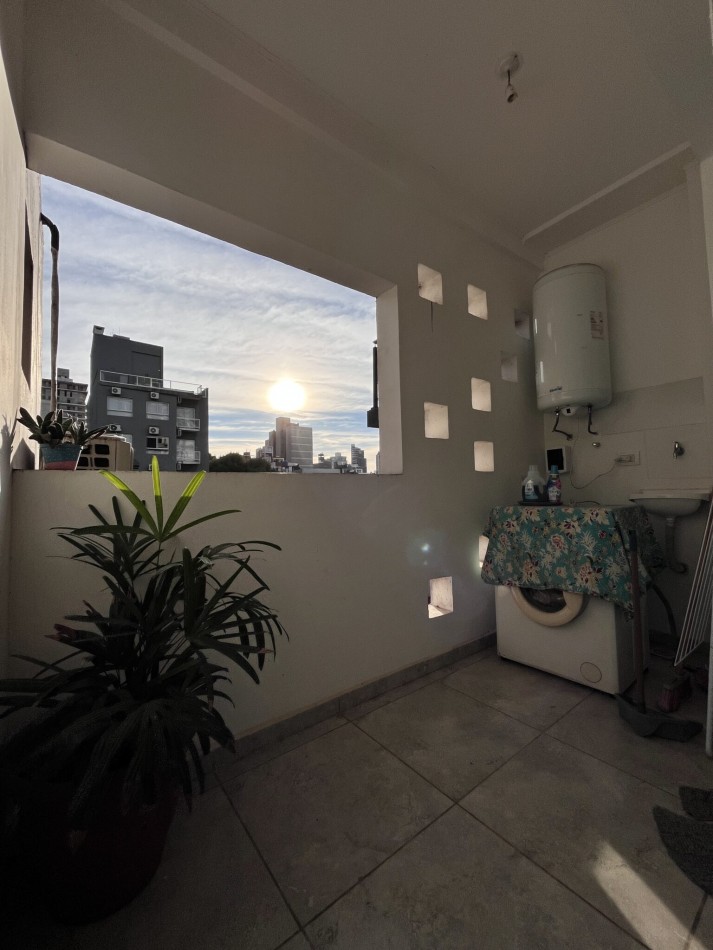 DEPARTAMENTO EN VENTA 1 DORMITORIO Z/ COSTANERA ( EDIFICIO BLOSSET)