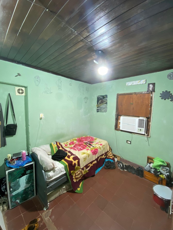 CASA EN VENTA A RECICLAR EN Z/ AV. RADEMACHER Y AV.MAIPU