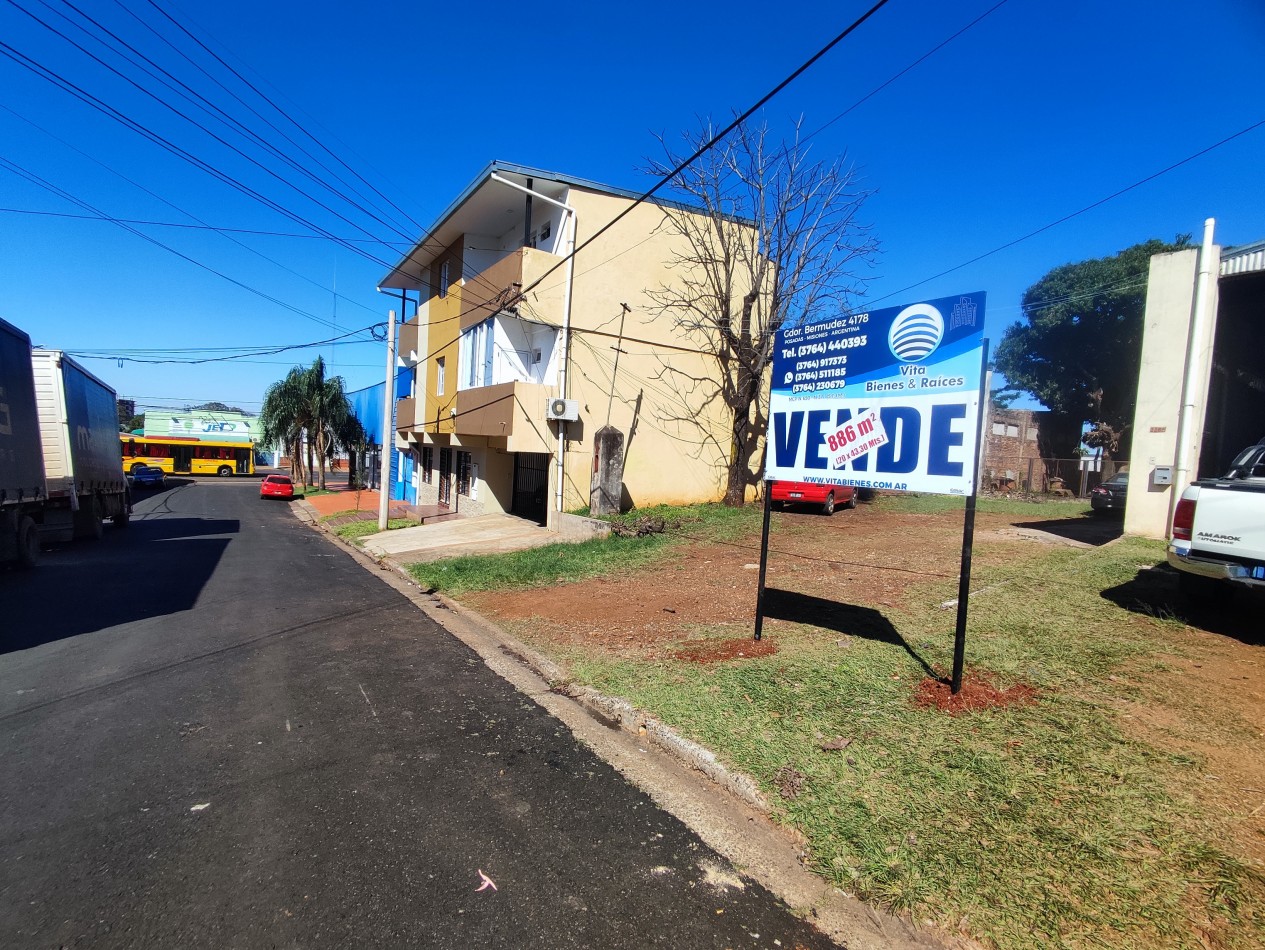 TERRENO EN VENTA  GRAN LOTE Z/ AV. URUGUAY Y BUSTAMANTE