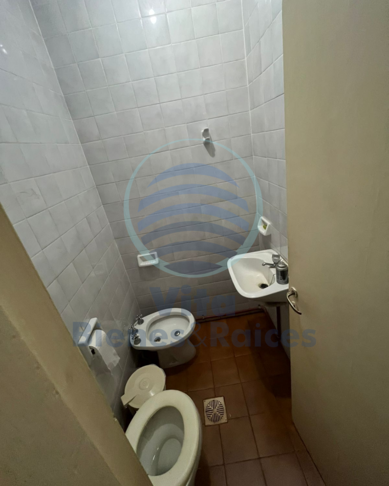 CONSULTORIO EN PLENO CENTRO DE POSADAS EN ALQUILER