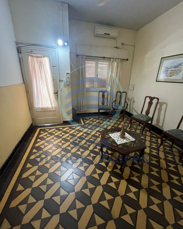 CONSULTORIO EN PLENO CENTRO DE POSADAS EN ALQUILER