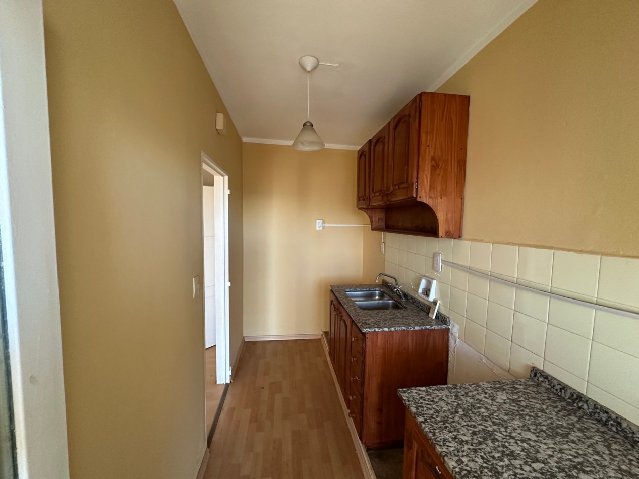 DEPARTAMENTO EN VENTA 2 DORM - TORRE SARMIENTO POSADAS