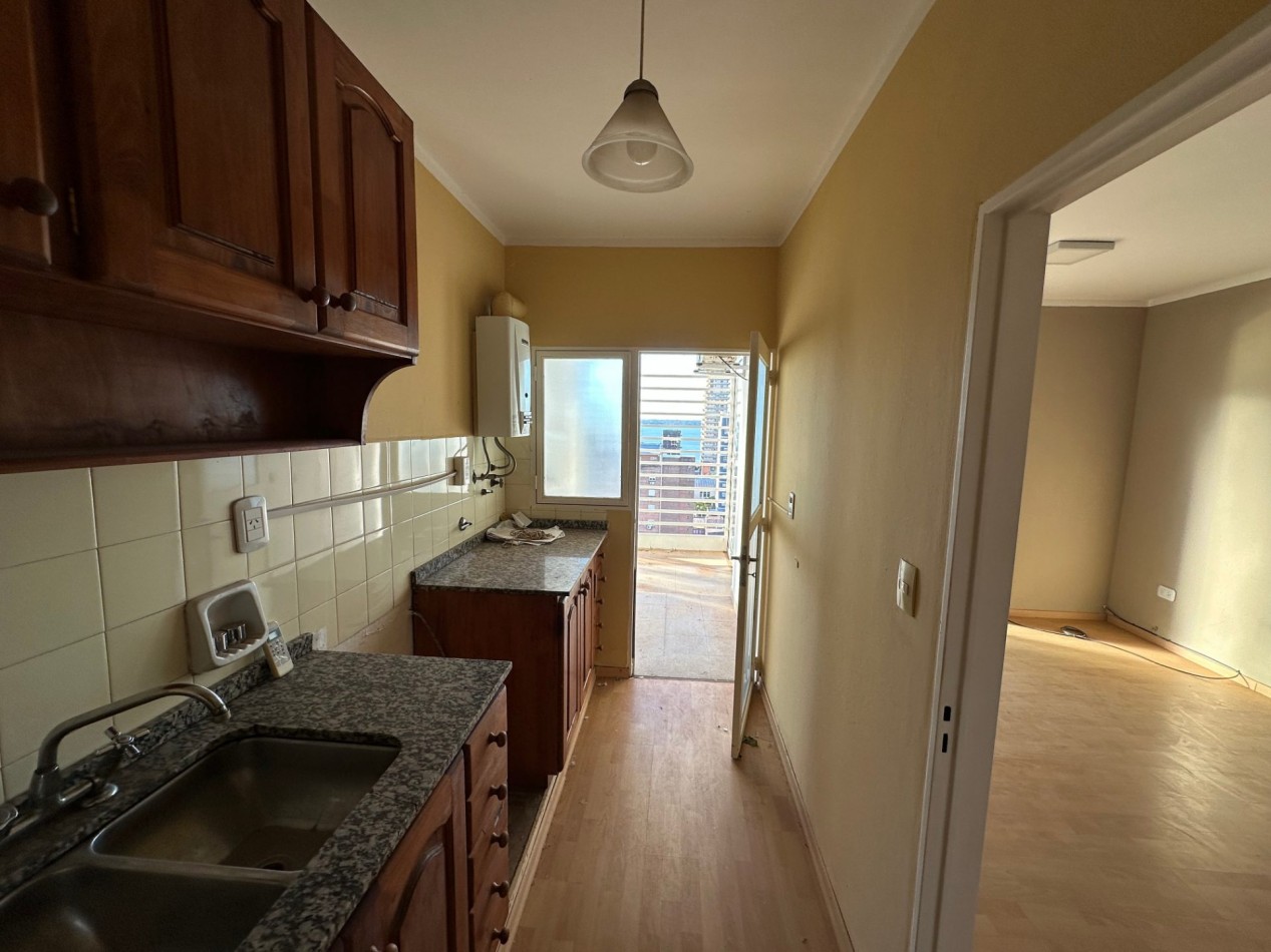 DEPARTAMENTO EN VENTA 2 DORM - TORRE SARMIENTO POSADAS