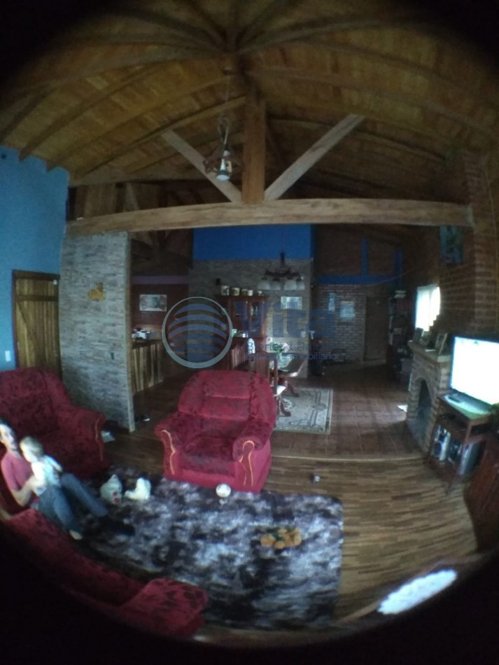 CHALET EN VENTA EN 2 DE MAYO-MISIONES