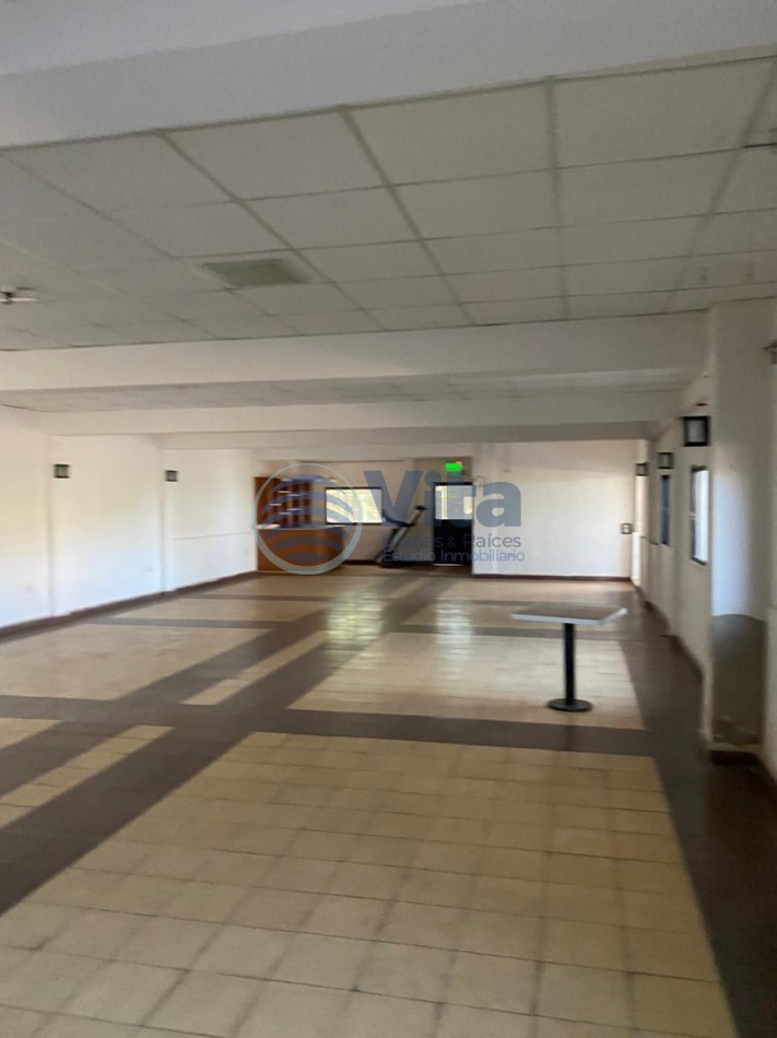 LOCAL COMERCIAL EN VENTA -  ESQUINA COMERCIAL/ AV. CORRIENTES Y MITRE -POSADAS