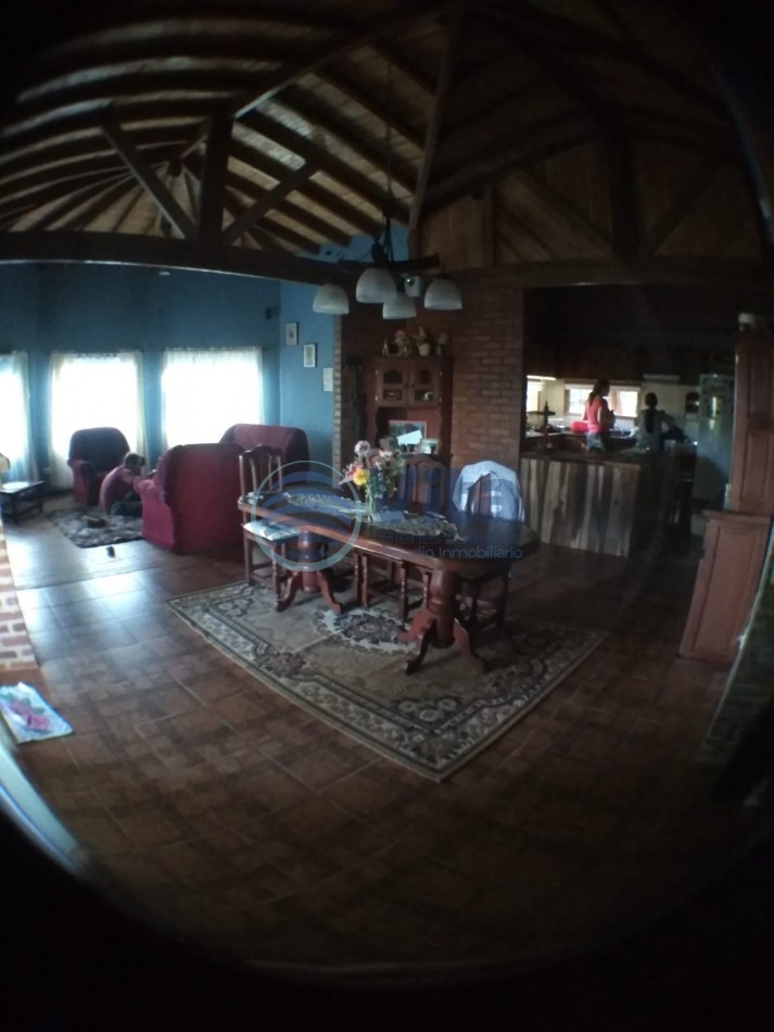 CHALET EN VENTA EN 2 DE MAYO-MISIONES