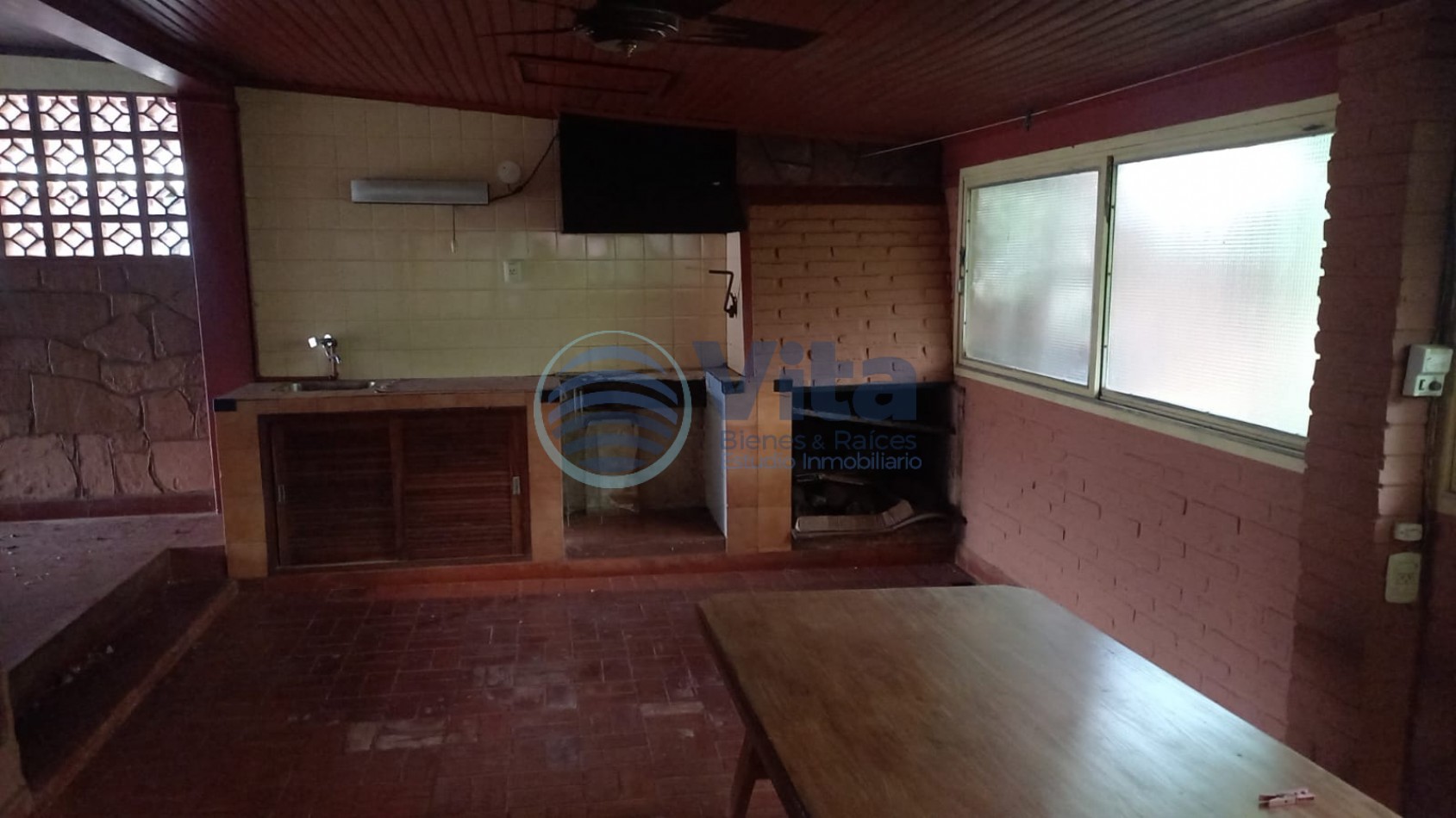 CASA EN VENTA 3 DORM Z/AV. FCO DE HARO Y BUSTAMANTE 