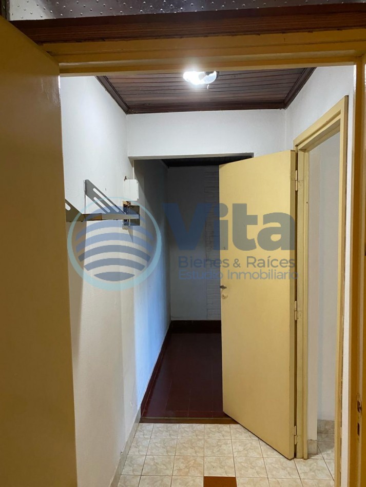 CASA EN VENTA 3 DORM Z/AV. FCO DE HARO Y BUSTAMANTE 