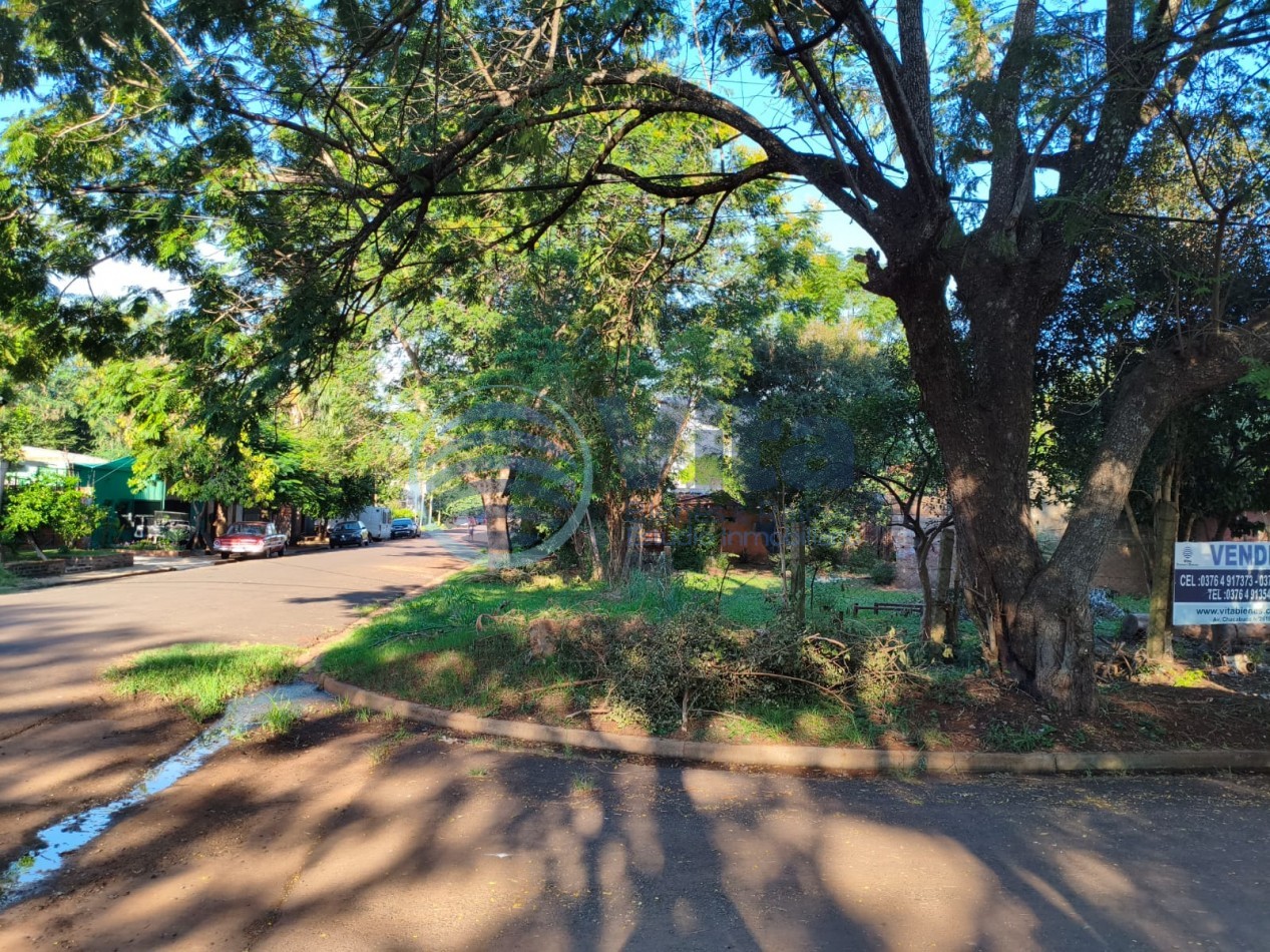 EN VENTA TERRENO EN ESQUINA Z/AV.ITUZAINGO Y AV. AGUADO