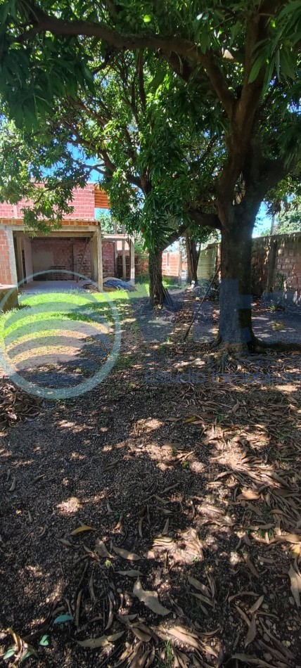 TERRENO EN VENTA EN ESQUINA - GARUPA MNES