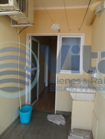 DEPARTAMENTO EN VENTA 2 DORM+COCHERA -  POSADAS