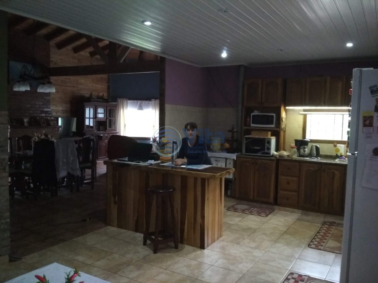 CHALET EN VENTA EN 2 DE MAYO-MISIONES