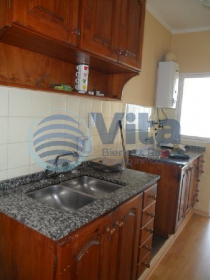 DEPARTAMENTO EN VENTA 2 DORM+COCHERA -  TORRE SARMIENTO POSADAS