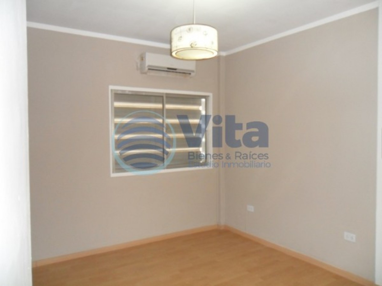 DEPARTAMENTO EN VENTA 2 DORM+COCHERA -  TORRE SARMIENTO POSADAS