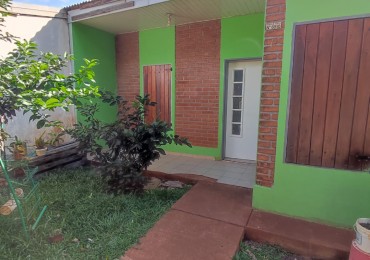 ALQUILER CASA 2 DORMI Z/JAURETCHE Y AV.QUARANTA B° 20 VIVIENDAS 