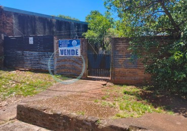 TERRENO EN VENTA CON CASA A RECICLAR  Z/ F. AMEGHINO Y FCO. DE HARO