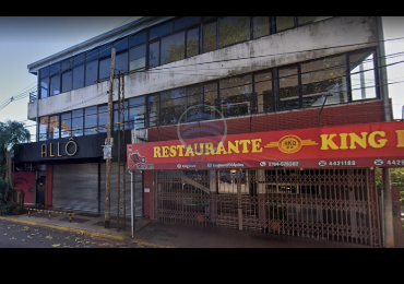 LOCAL COMERCIAL EN VENTA ESQUINA- Z/AV. CORRIENTES Y LOPEZ Y PLANES